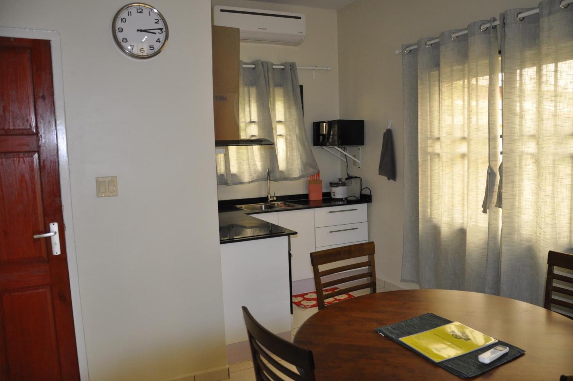 Riando Appartement Rainville Paramaribo Room photo